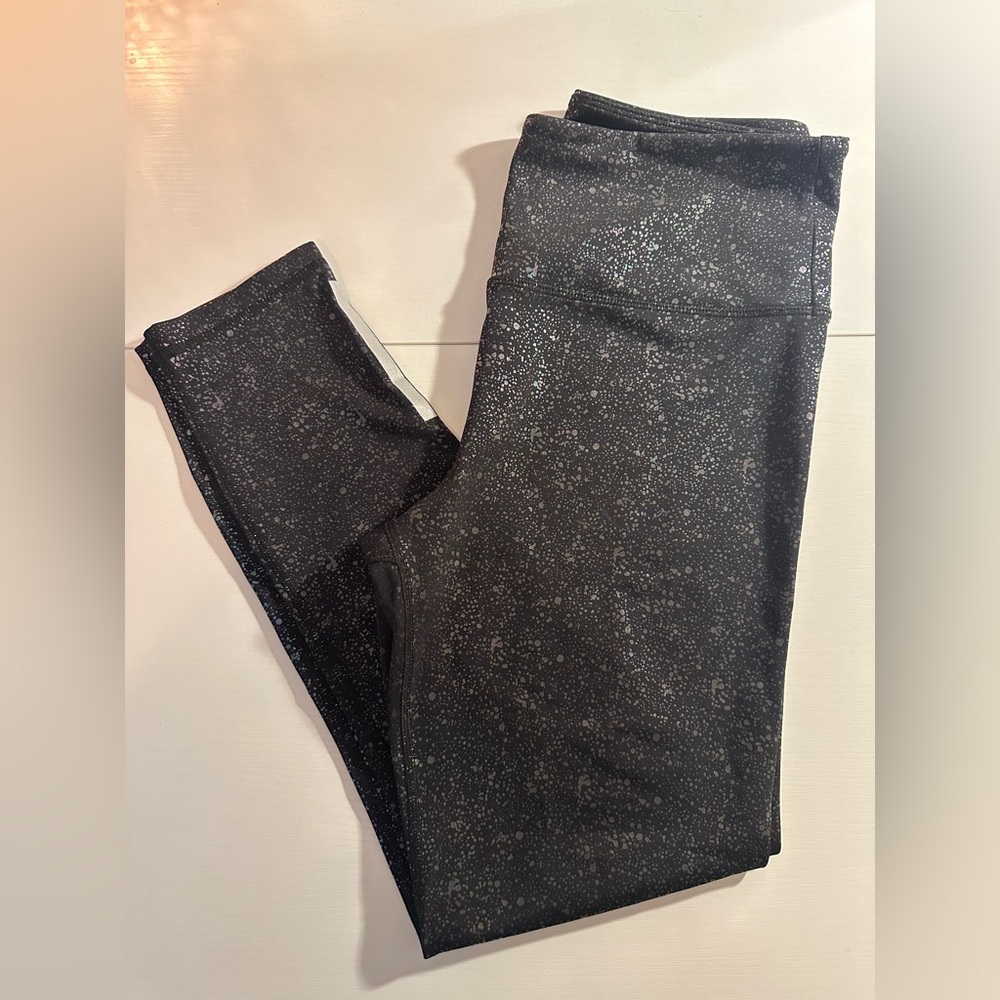 Zyia holographic leggings